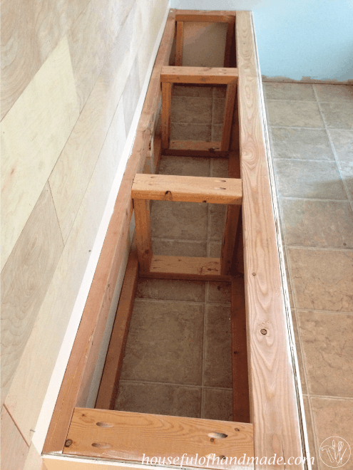 Dining room DIY built in bench with storage from Houseful of Handmade.