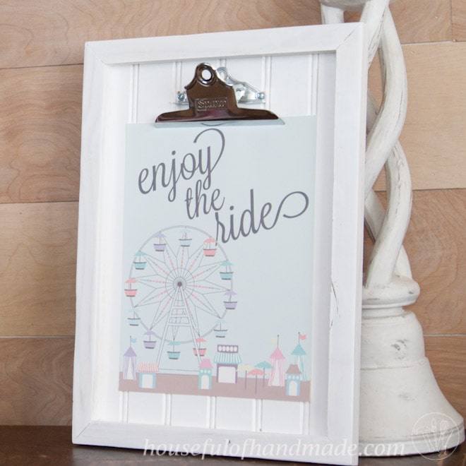Make a simple clipboard picture frame in a couple hours. Tutorial on Houseful of Handmade.