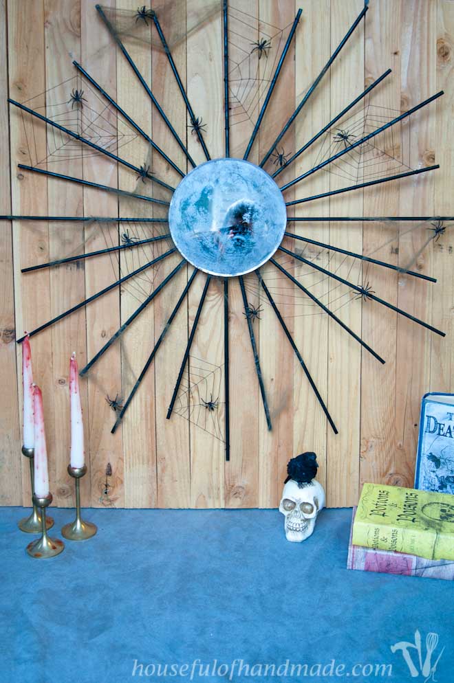 How to make a Halloween sunburst mirror that looks like it has been in grandmas attic for years! Perfect for your spooky Halloween decor. Tutorial from Houseful of Handmade. 