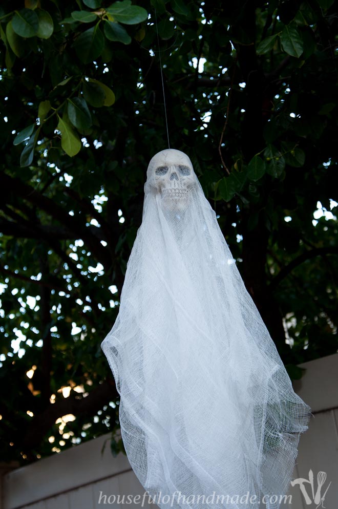 Easy $3 Spooky Skull Ghosts DIY - Houseful of Handmade