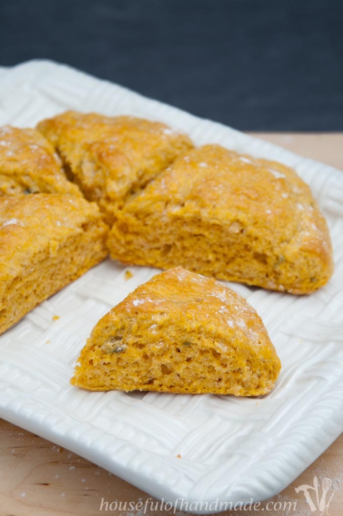 I love putting pumpkin in savory dishes. These pumpkin sage scones are perfect for a cold fall evening. Recipe on housefulofhandmade.com.