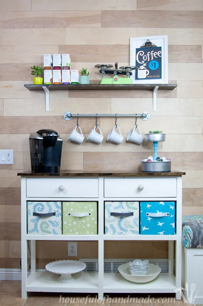 Use these amazing DIYs to Organize your home this year. I love this coffee station. It has everything you need to make the perfect cup of coffee or tea. And has tons of storage! | Housefulofhandmade.com