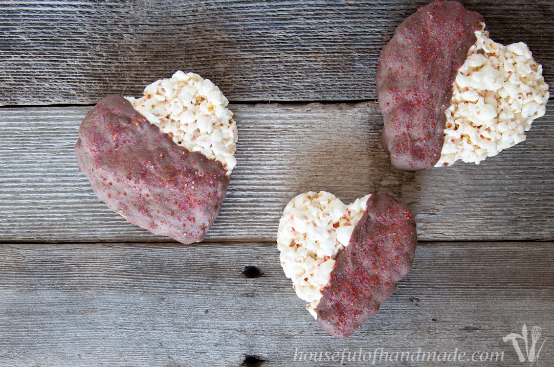 Marshmallow Popcorn Hearts dipped in chocolate. 