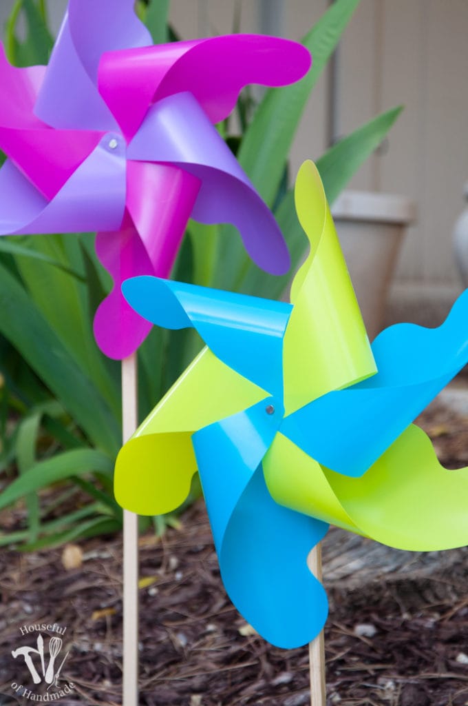 DIY Giant Outdoor Pinwheels