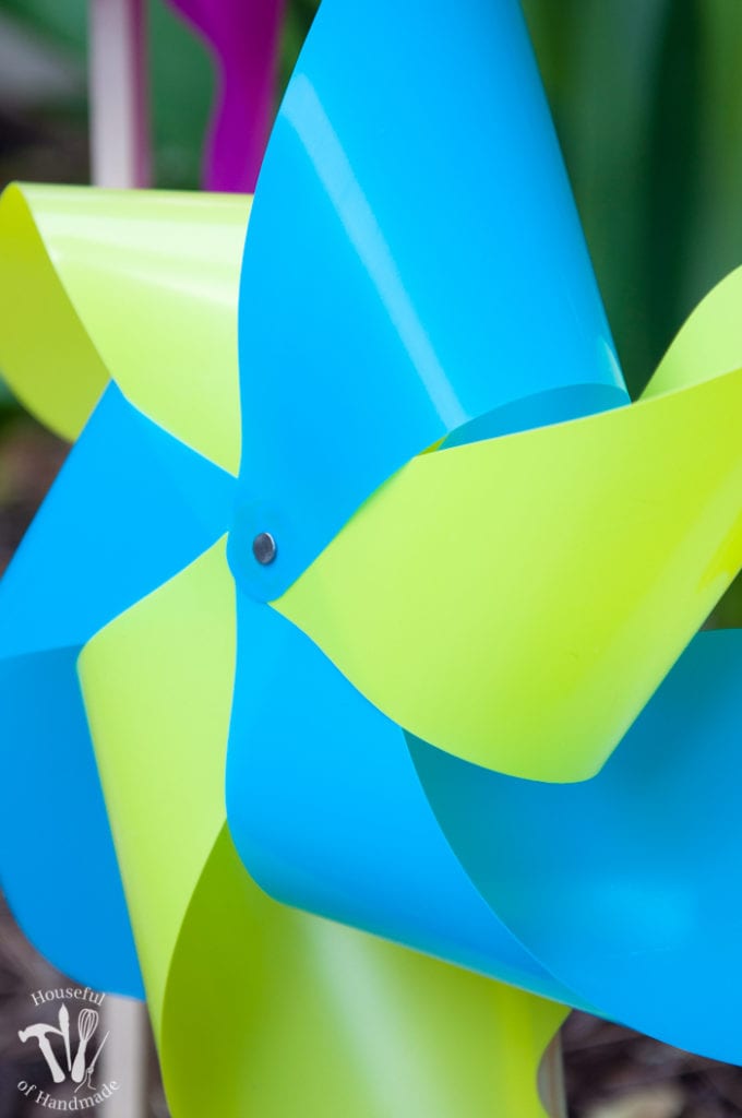 DIY Giant Outdoor Pinwheels