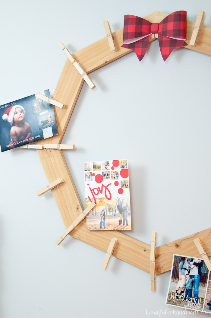 wood christmas wreath with photo cards