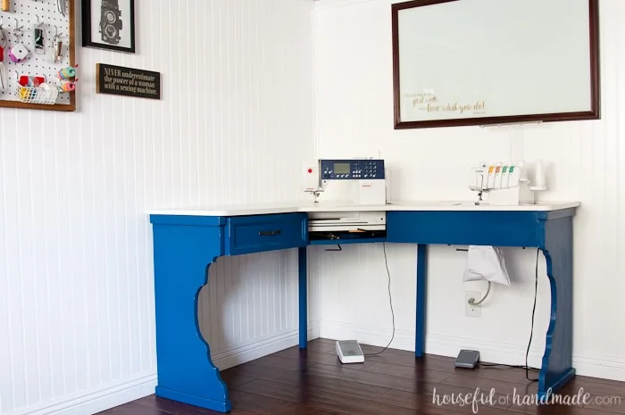 I love this chic farmhouse style office & craft room reveal! The entire room was redone for only $100 in 1 month. Lots of creative projects, including upcycling cheap furniture into beautiful pieces with character. See the full reveal at Housefulofhandmade.com | $100 Room Challenge | Office Makeover | Craft Room Makeover | Sewing Room Ideas | Farmhouse Decor | DIY Home Decor | Craft Room Organization | Patterned Wall | Closet Desk 