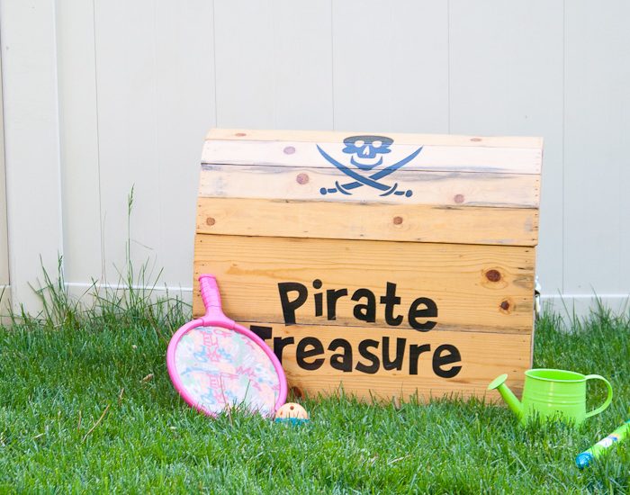 pink treasure chest toy box