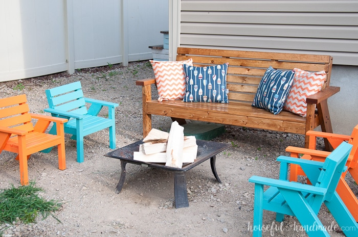 Create the perfect backyard seating with these Easy DIY kids patio chairs. The chairs are perfect for toddlers and kids to have their own space in the yard. Lightweight, but hard to tip over. Get he free build plans today! Housefulofhandmade.com | Free Build Plans | Kids Outdoor Chairs | Modern Adirondack Chairs | Colorful Kids Chairs | DIY Patio Furniture | How to Build Patio Furniture |Kreg Jig 