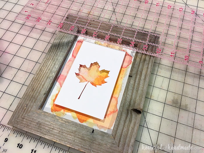 Watercolor is the perfect background for this non-traditional rustic fall decor. Housefulofhandmade.com