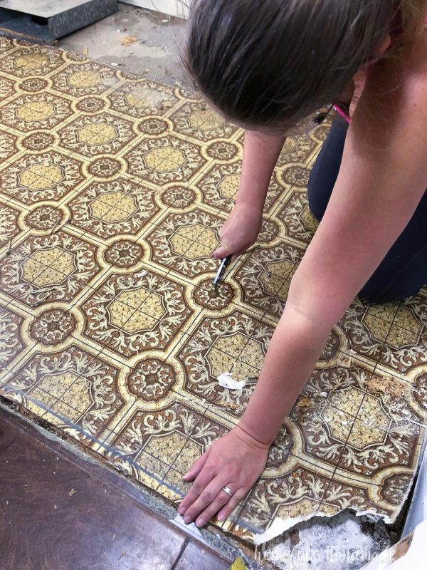 How to Easily Remove Linoleum Houseful of Handmade