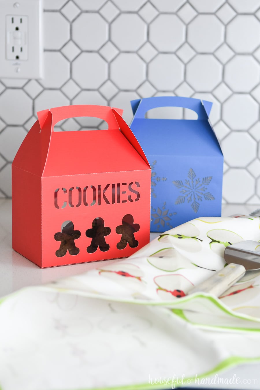 Biscuit PACKFAN 12 Packs Brown Kraft Paper Cookie Boxes with 4 Lattices Cookies Pastry Goodies Containers with 12 Sticks Packing Your Cupcake Best for Mother’s Day Christmas