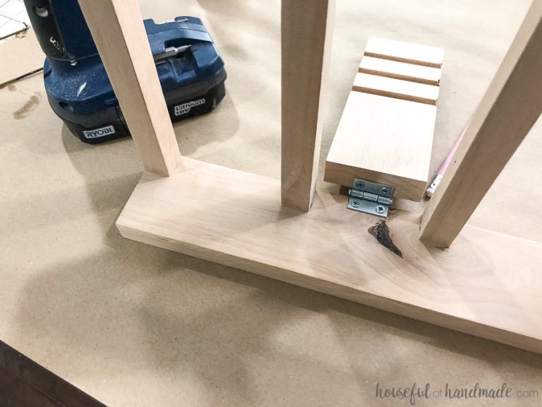 Easy to Build DIY Cookbook Stand Houseful of Handmade