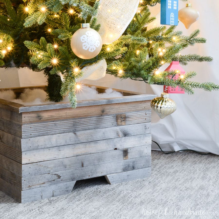 How to make a Wood Christmas Tree Stand - Houseful of Handmade