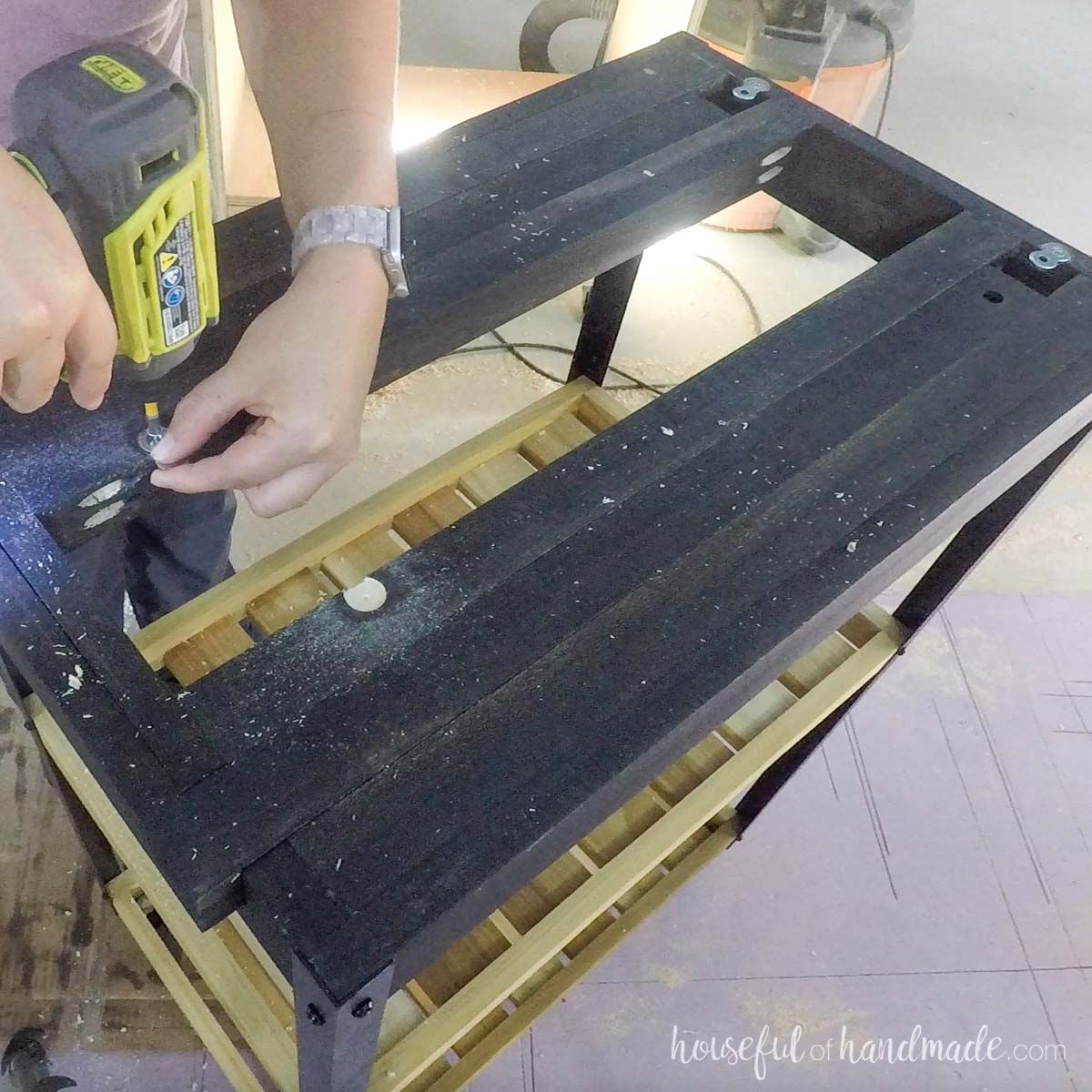 Adding figure 8 fasteners to the top of the cart. 