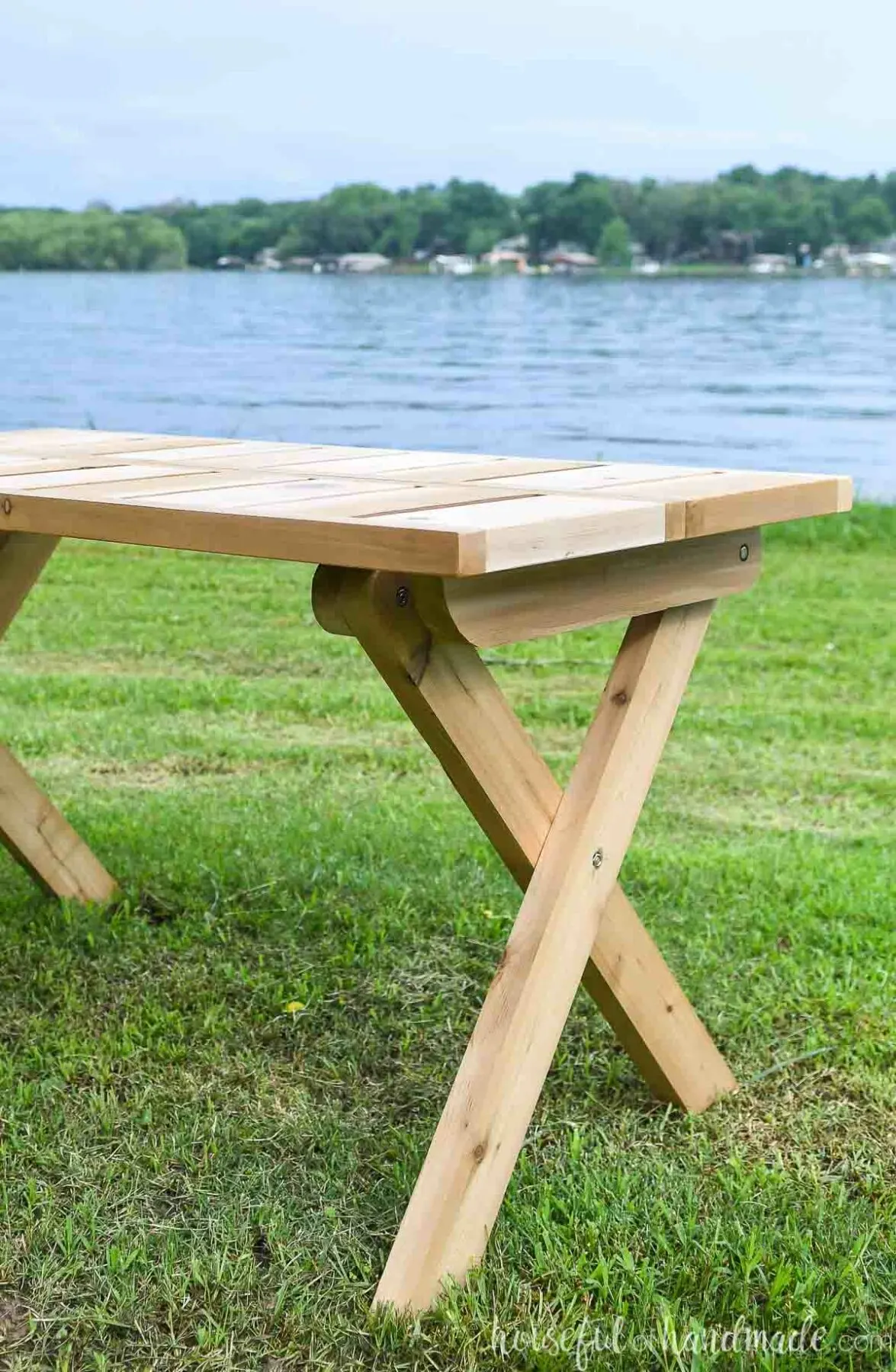 Close up view of the folding picnic table legs. 