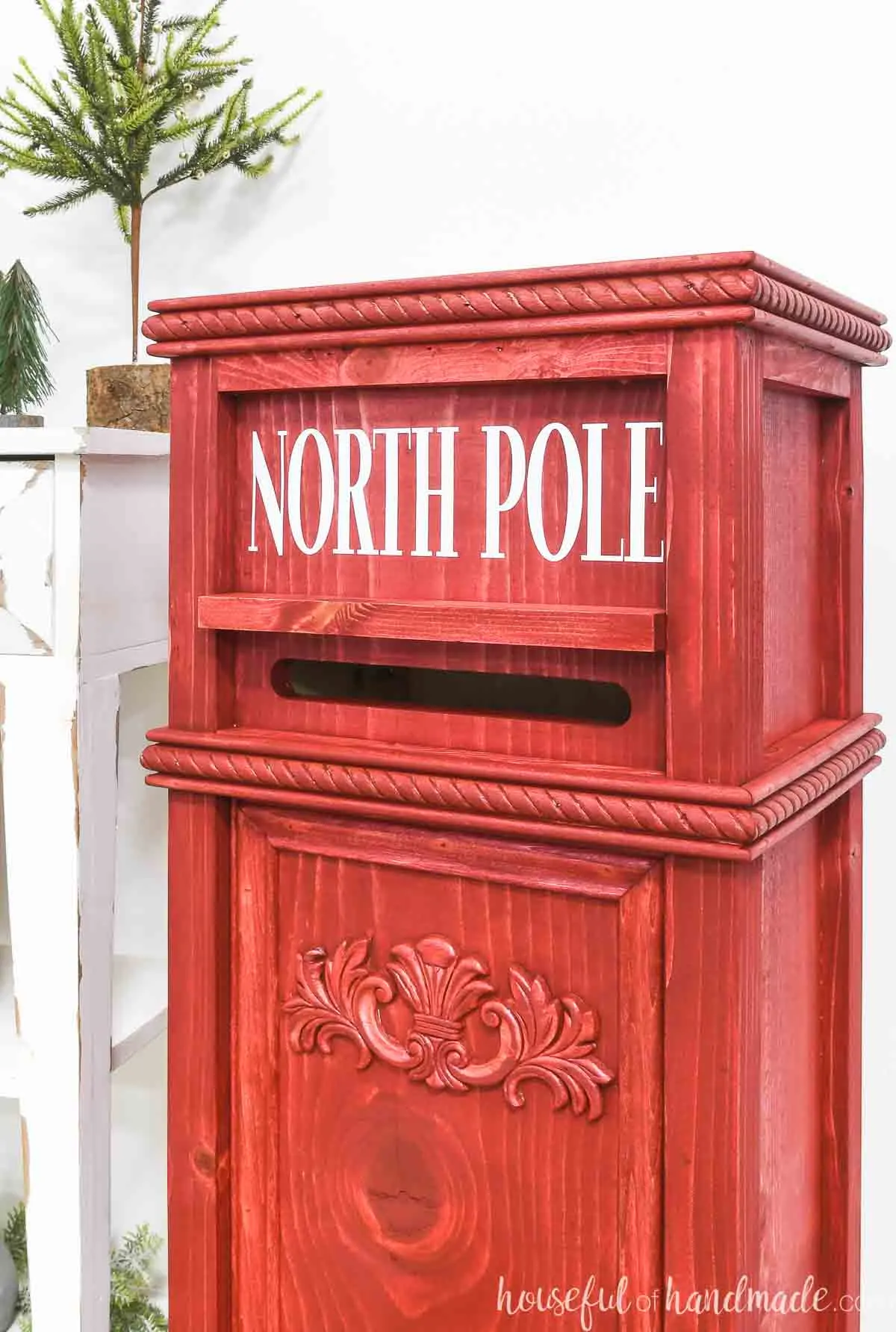 Close up of the trim detail on the DIY letters to Santa mailbox. 