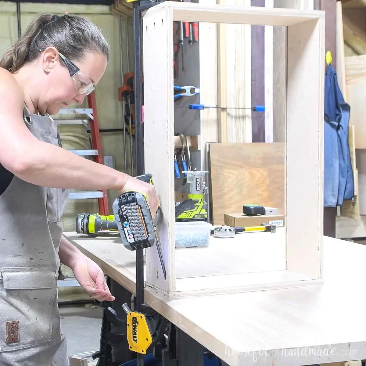 Building the drawer box with pocket holes. 