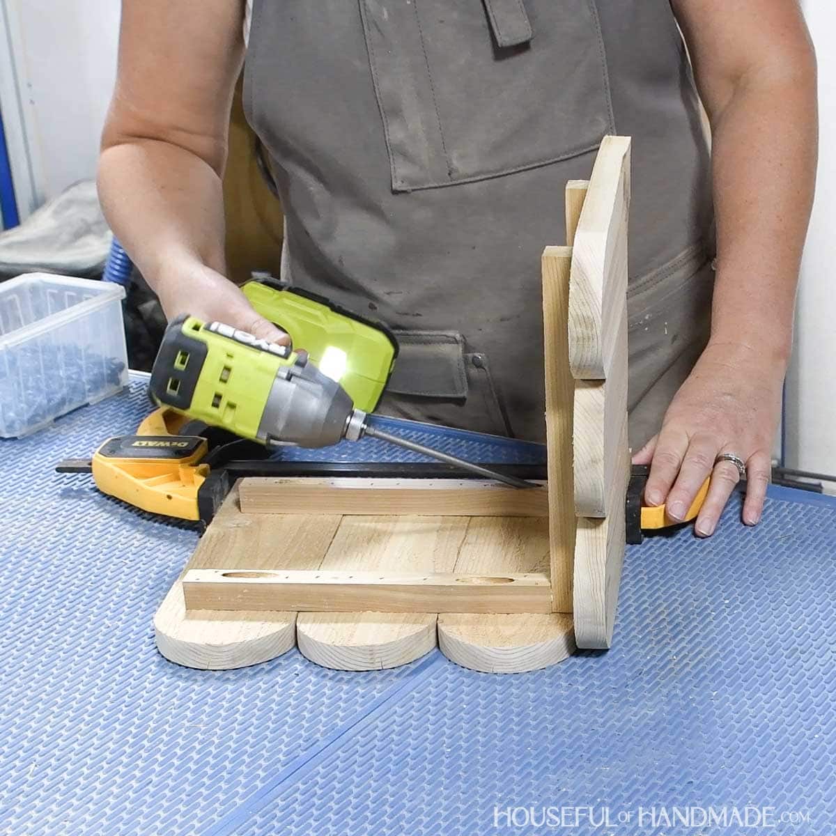 Attaching two side pieces together with pocket hole screws. 
