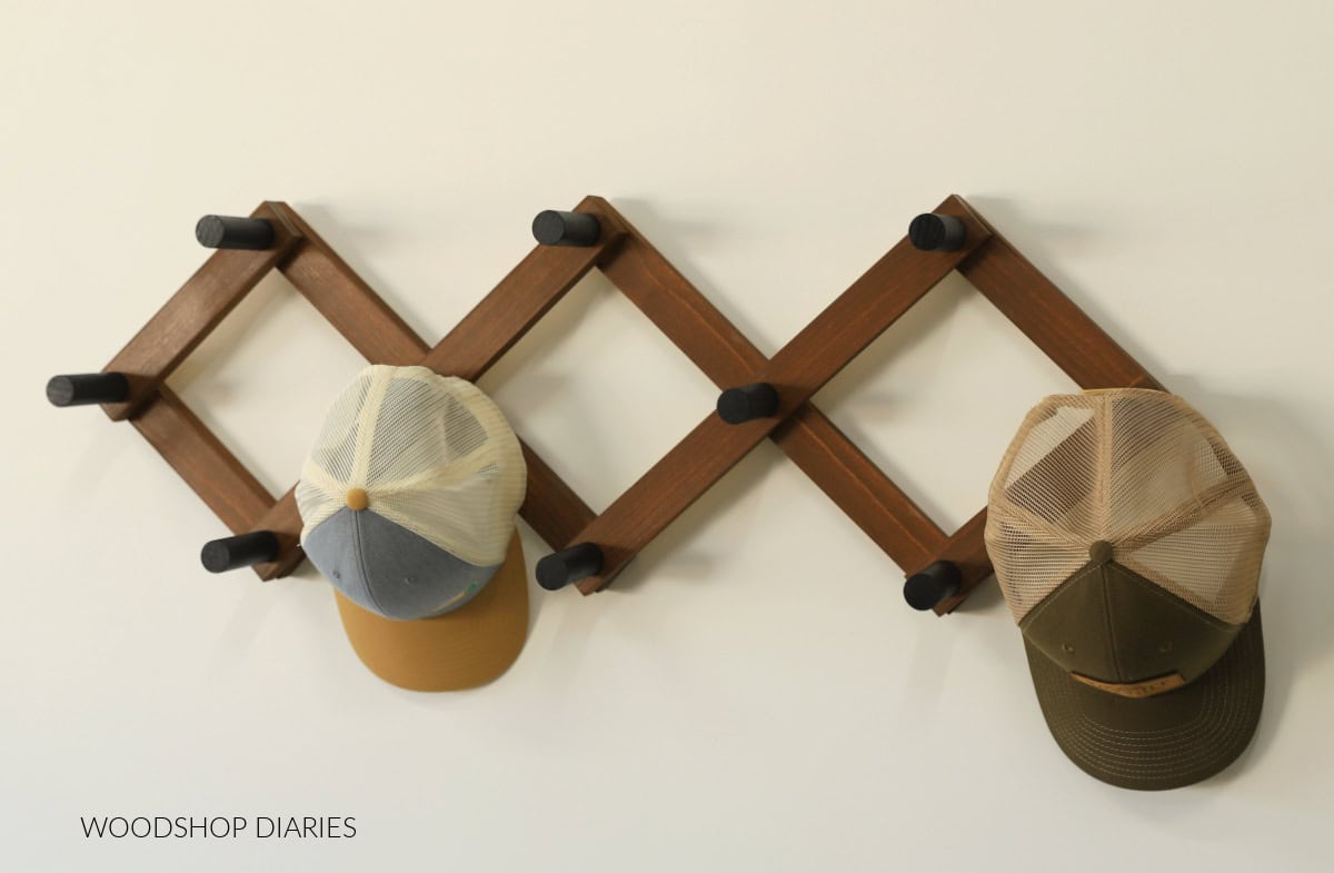 Accordion Hat Rack Accordian hat rack from Woodshop Diaries.